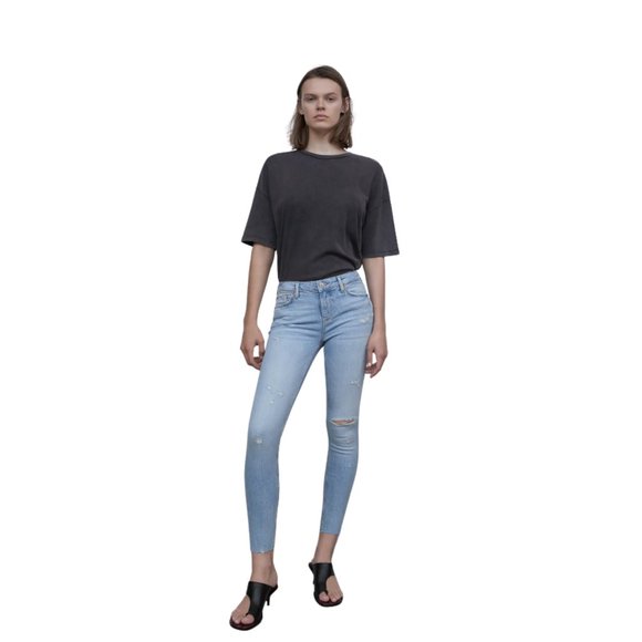 The Skinny ZW Premium Blue Jeans by Zara, 2 US - Picture 2 of 7
